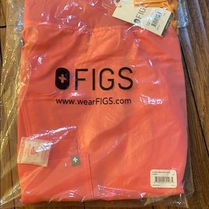 New Figs cargo scrub pants